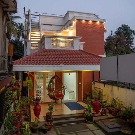 Adams Cottage Kochi Extérieur photo